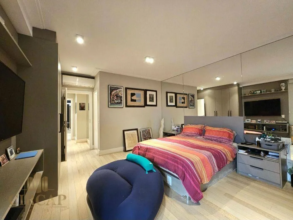 Apartamento, 3 quartos, 176 m² - Foto 1