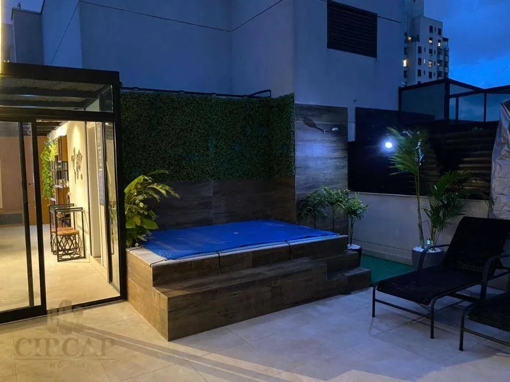 Cobertura, 3 quartos, 240 m² - Foto 3