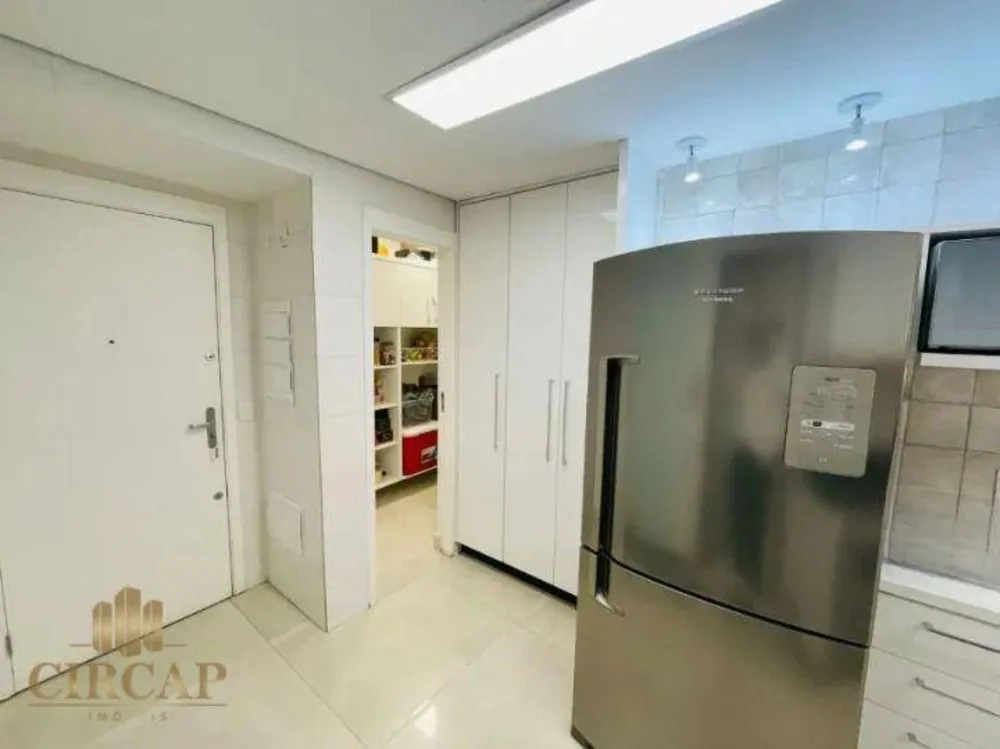 Apartamento, 3 quartos, 174 m² - Foto 1