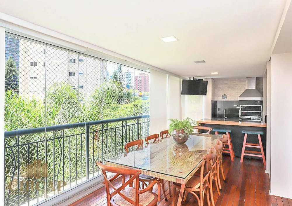 Apartamento, 3 quartos, 226 m² - Foto 4