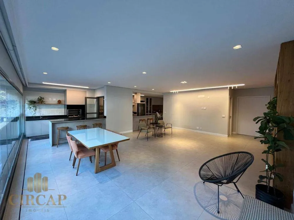 Apartamento, 4 quartos, 197 m² - Foto 1