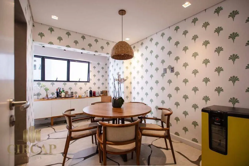 Apartamento, 3 quartos, 208 m² - Foto 11
