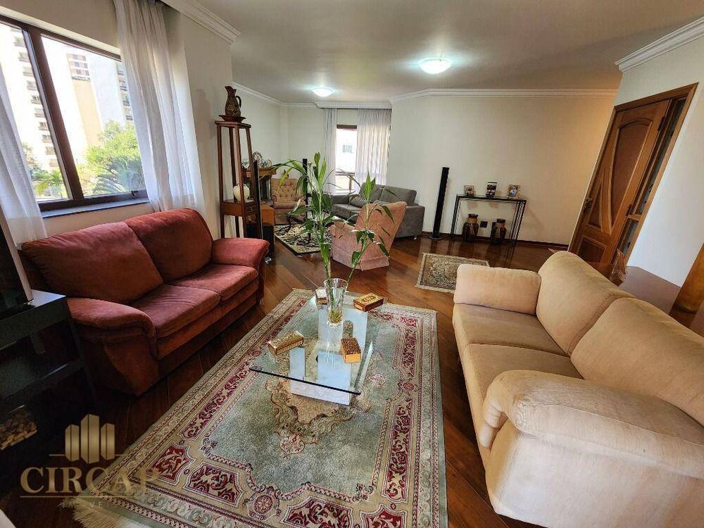 Apartamento à venda com 4 quartos, 245m² - Foto 2