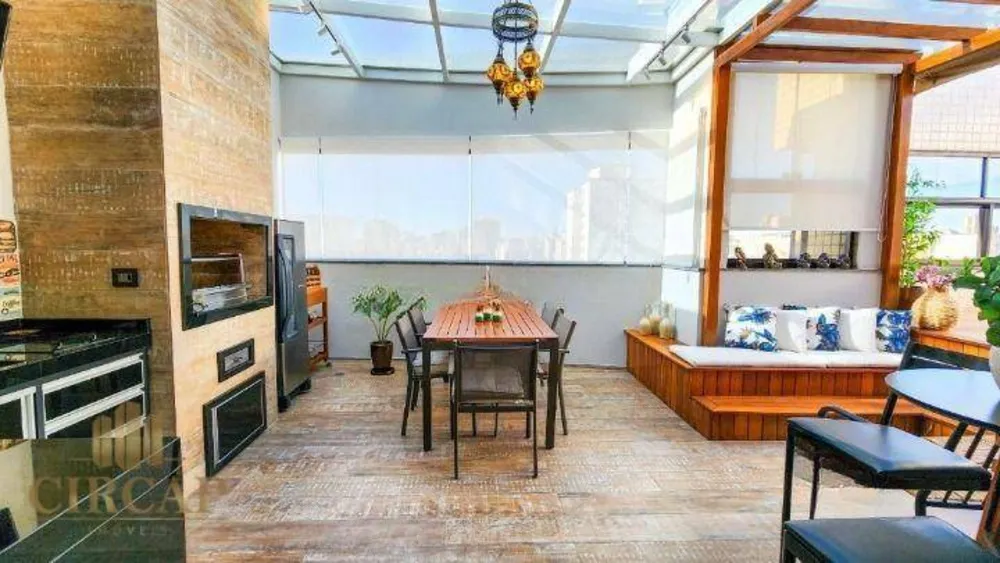 Cobertura, 4 quartos, 216 m² - Foto 2