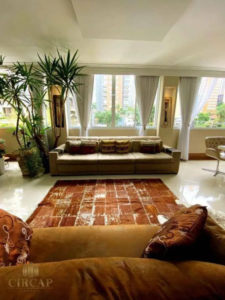 Apartamento, 2 quartos, 200 m² - Foto 1