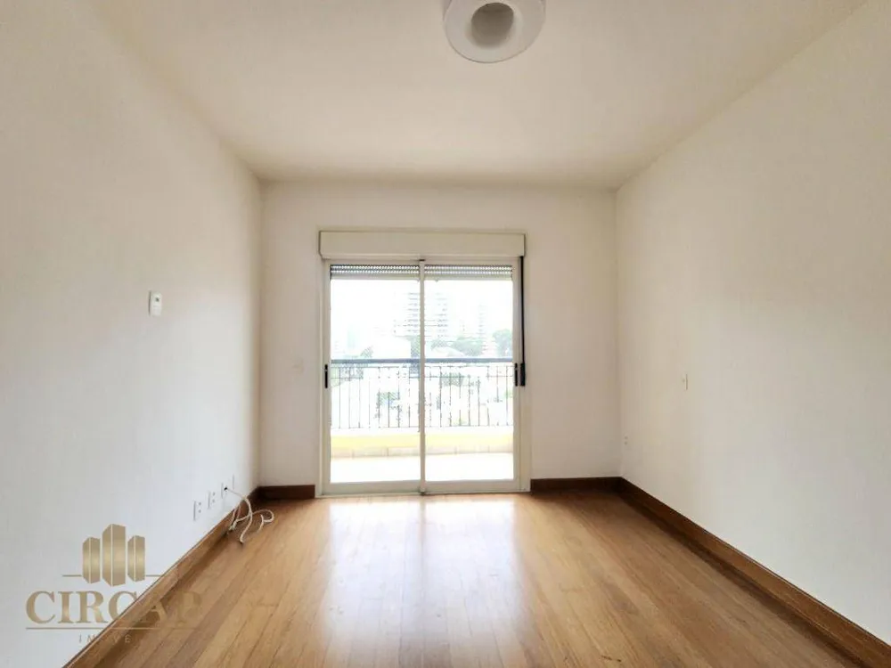 Apartamento, 3 quartos, 215 m² - Foto 10