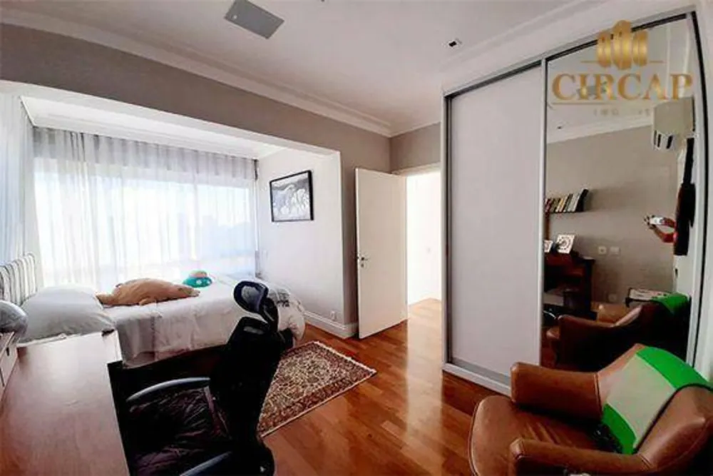 Cobertura, 3 quartos, 244 m² - Foto 11