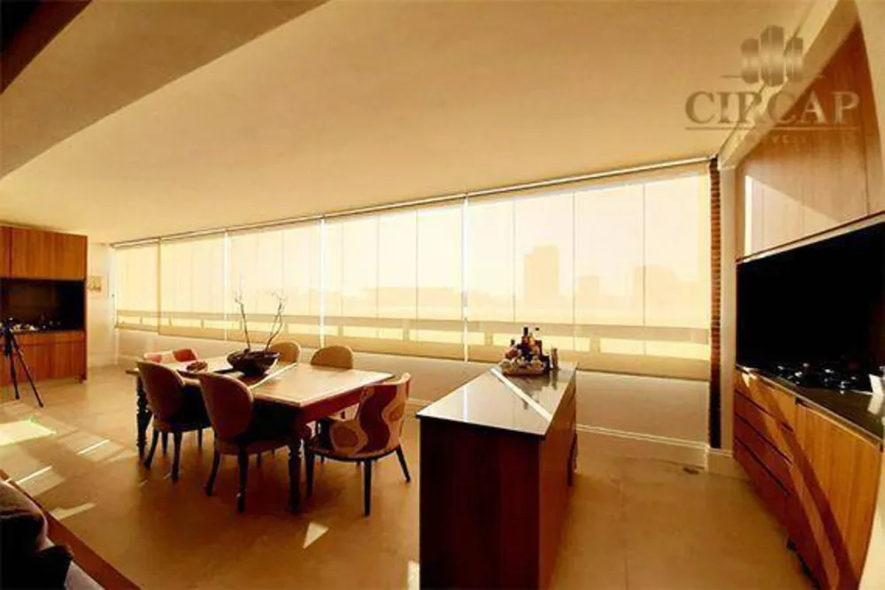 Cobertura, 3 quartos, 244 m² - Foto 3