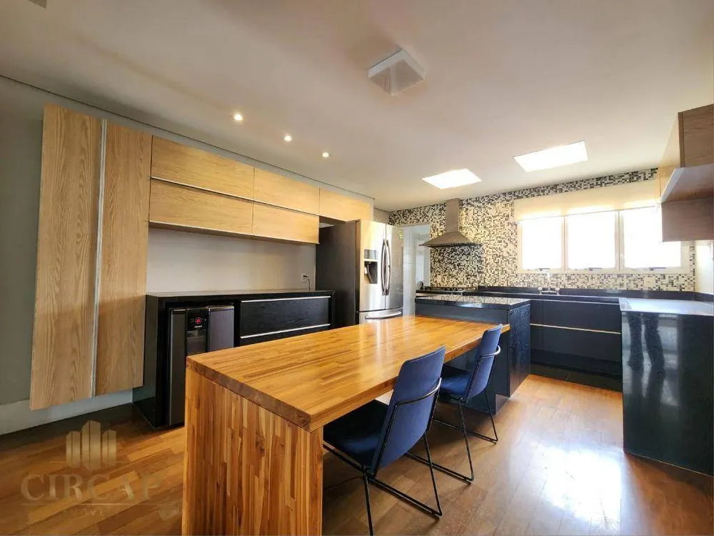 Apartamento, 4 quartos, 221 m² - Foto 11