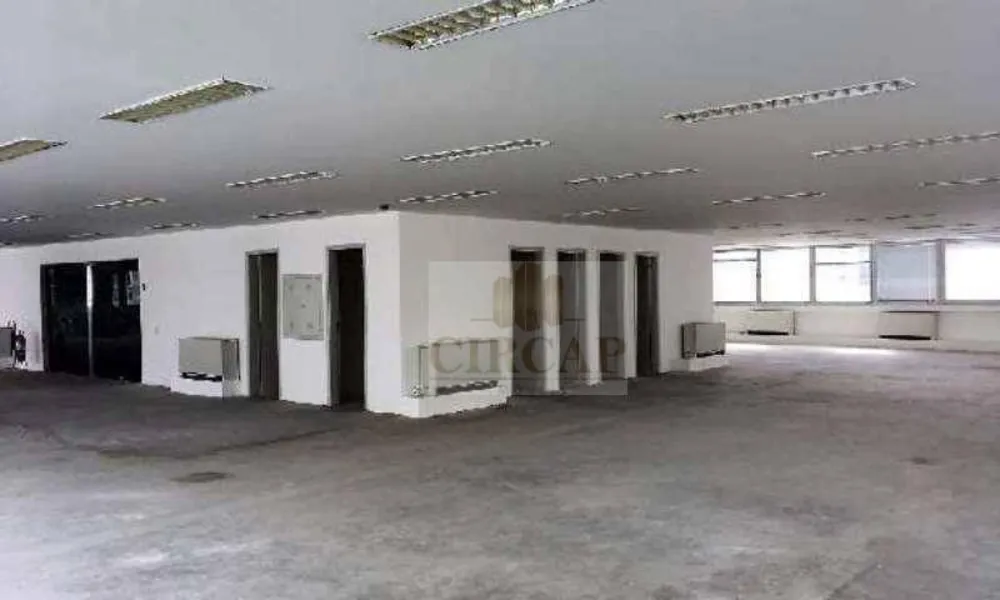 Prédio Inteiro, 824 m² - Foto 1