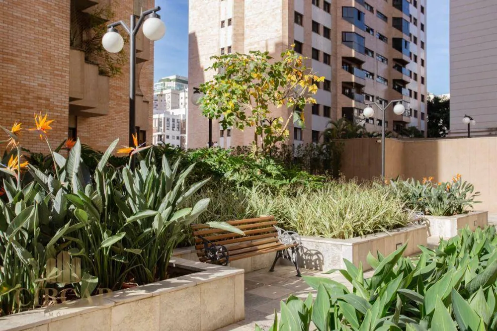 Apartamento, 3 quartos, 127 m² - Foto 2