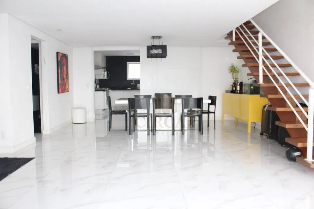 Cobertura, 4 quartos, 330 m² - Foto 4