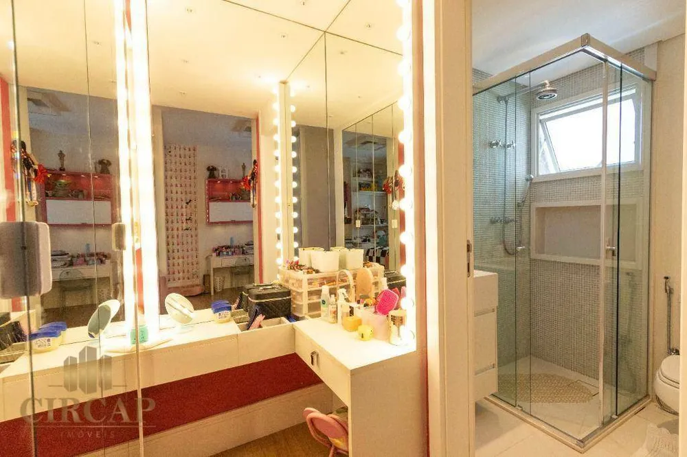 Apartamento, 3 quartos, 245 m² - Foto 13