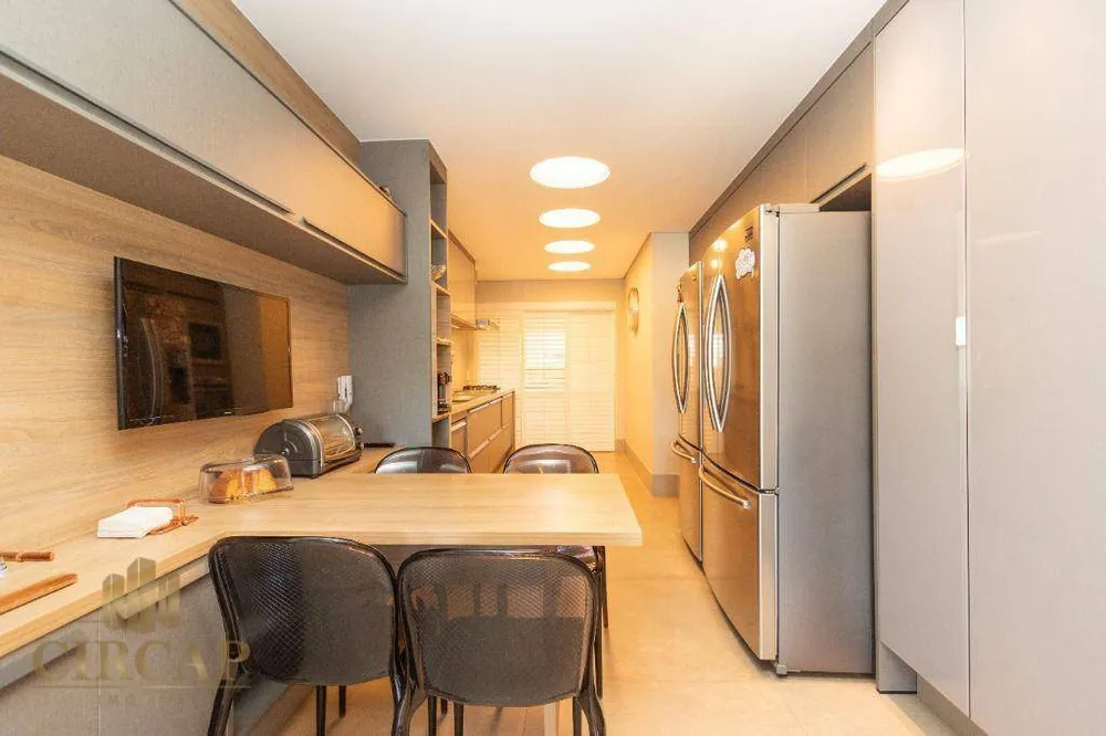 Apartamento, 3 quartos, 245 m² - Foto 9