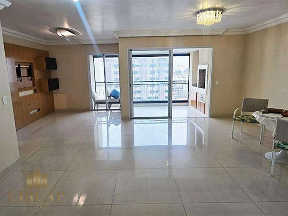 Apartamento, 3 quartos, 135 m² - Foto 2