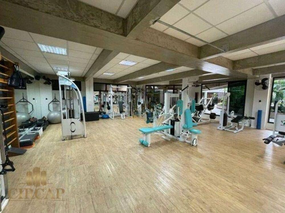 Apartamento, 3 quartos, 245 m² - Foto 1