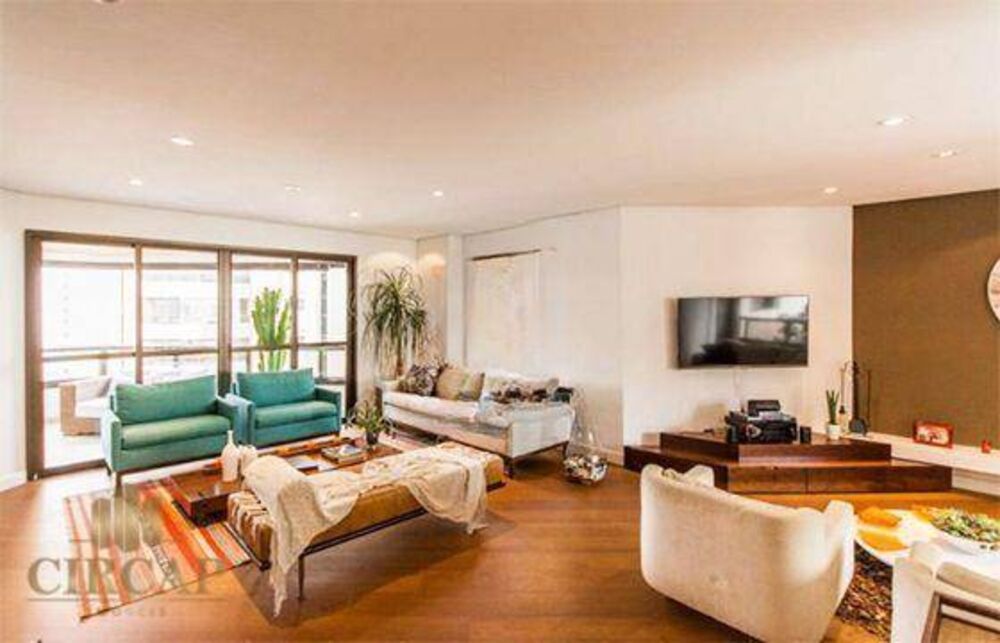 Apartamento, 3 quartos, 245 m² - Foto 2