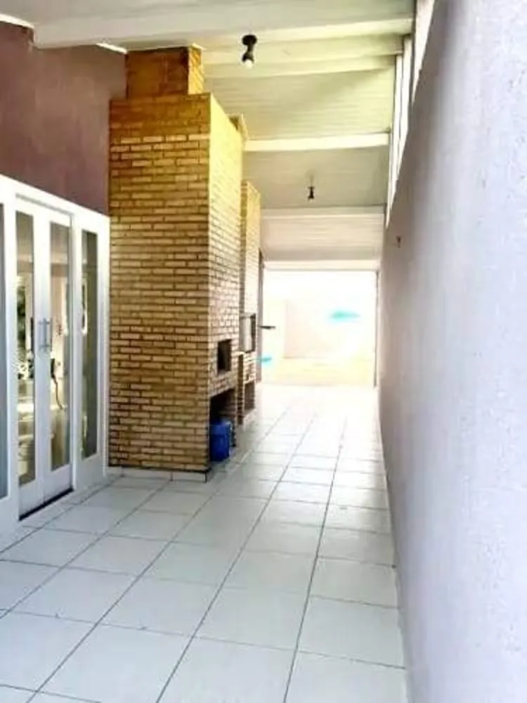 Casa, 3 quartos, 240 m² - Foto 7