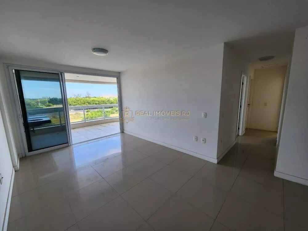 Apartamento à venda com 3 quartos, 110m² - Foto 3