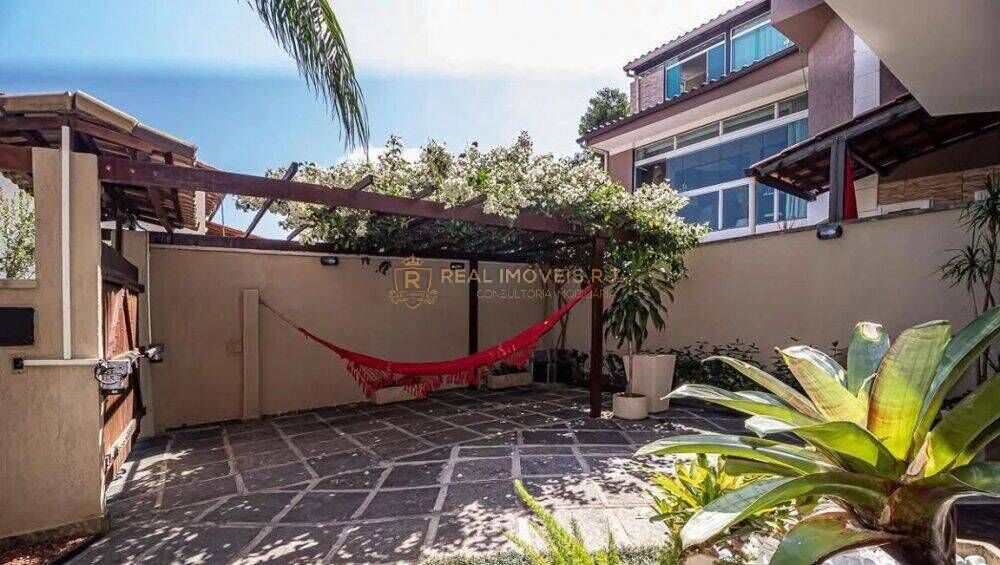 Casa, 4 quartos, 130 m² - Foto 2