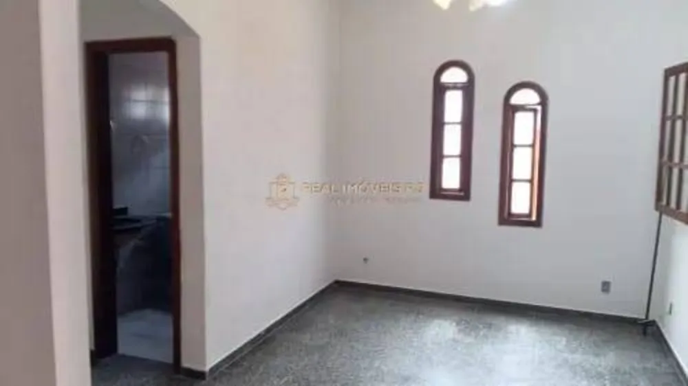 Casa, 4 quartos, 238 m² - Foto 2