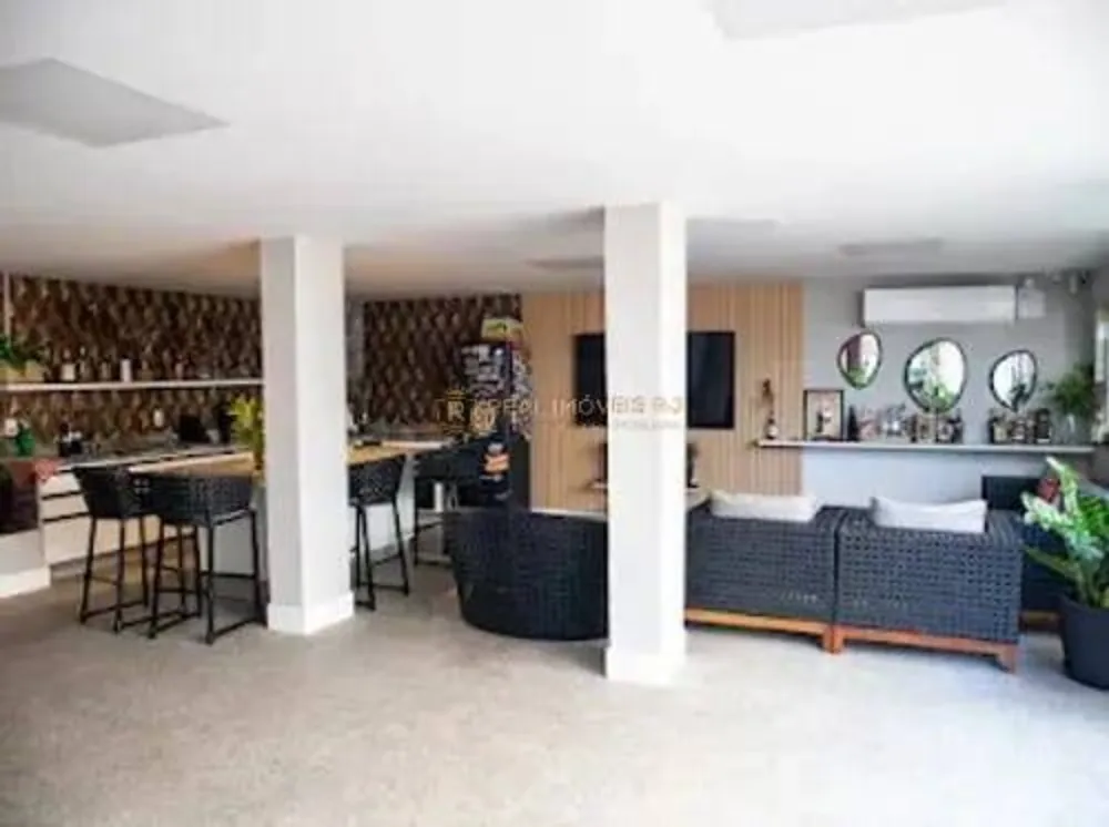 Casa, 4 quartos, 315 m² - Foto 1