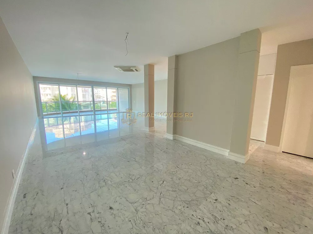 Apartamento à venda com 4 quartos, 288m² - Foto 2