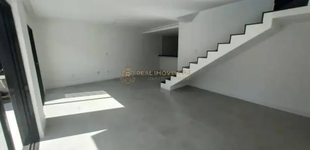 Casa, 4 quartos, 210 m² - Foto 8