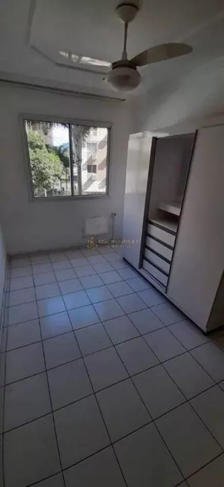 Apartamento à venda com 3 quartos, 80m² - Foto 11