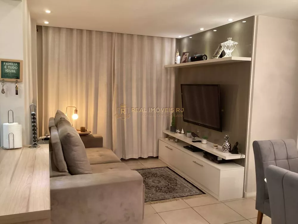 Apartamento à venda com 2 quartos, 66m² - Foto 1