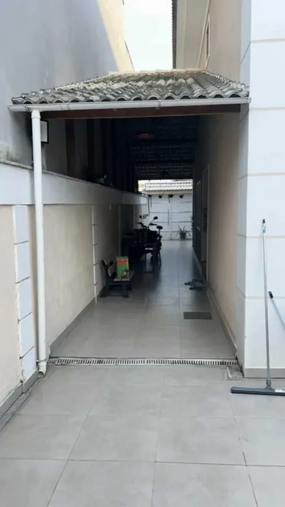 Casa, 4 quartos, 240 m² - Foto 18
