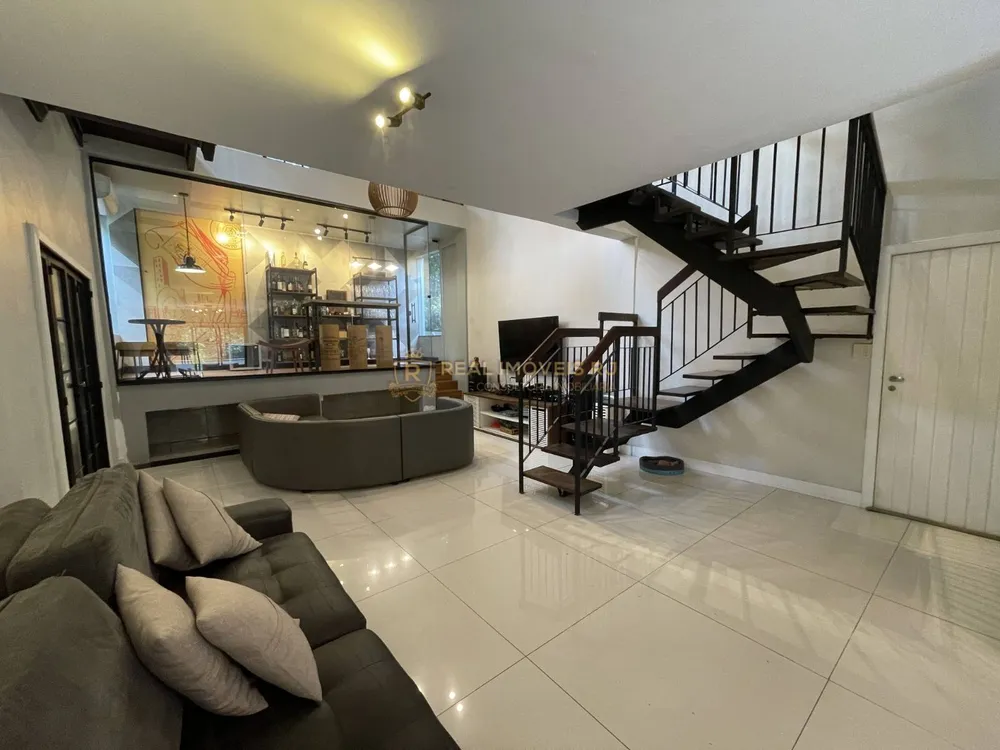 Casa, 4 quartos, 460 m² - Foto 1