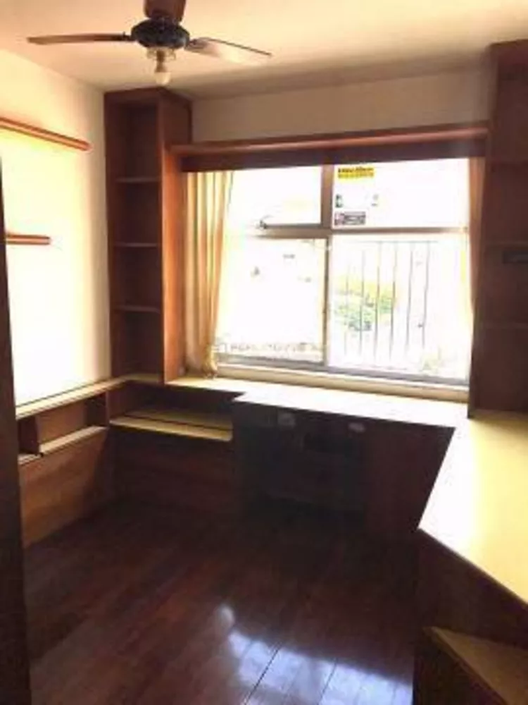 Apartamento à venda com 4 quartos, 150m² - Foto 17