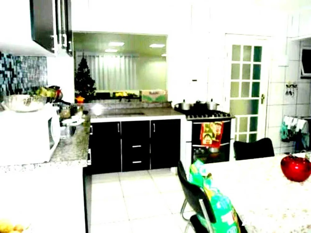 Casa, 3 quartos, 200 m² - Foto 20