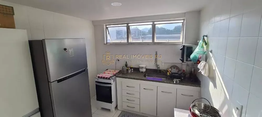 Apartamento à venda com 2 quartos, 80m² - Foto 4