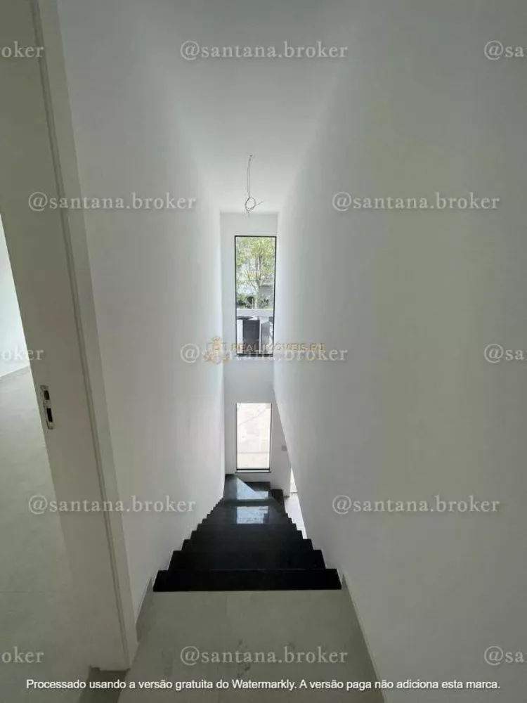 Casa à venda com 5 quartos, 176m² - Foto 8