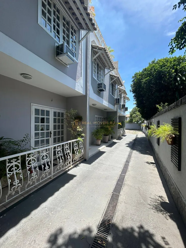 Casa, 4 quartos, 180 m² - Foto 1