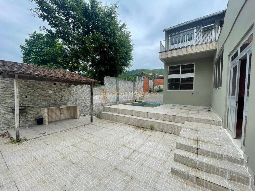 Casa, 4 quartos, 601 m² - Foto 1