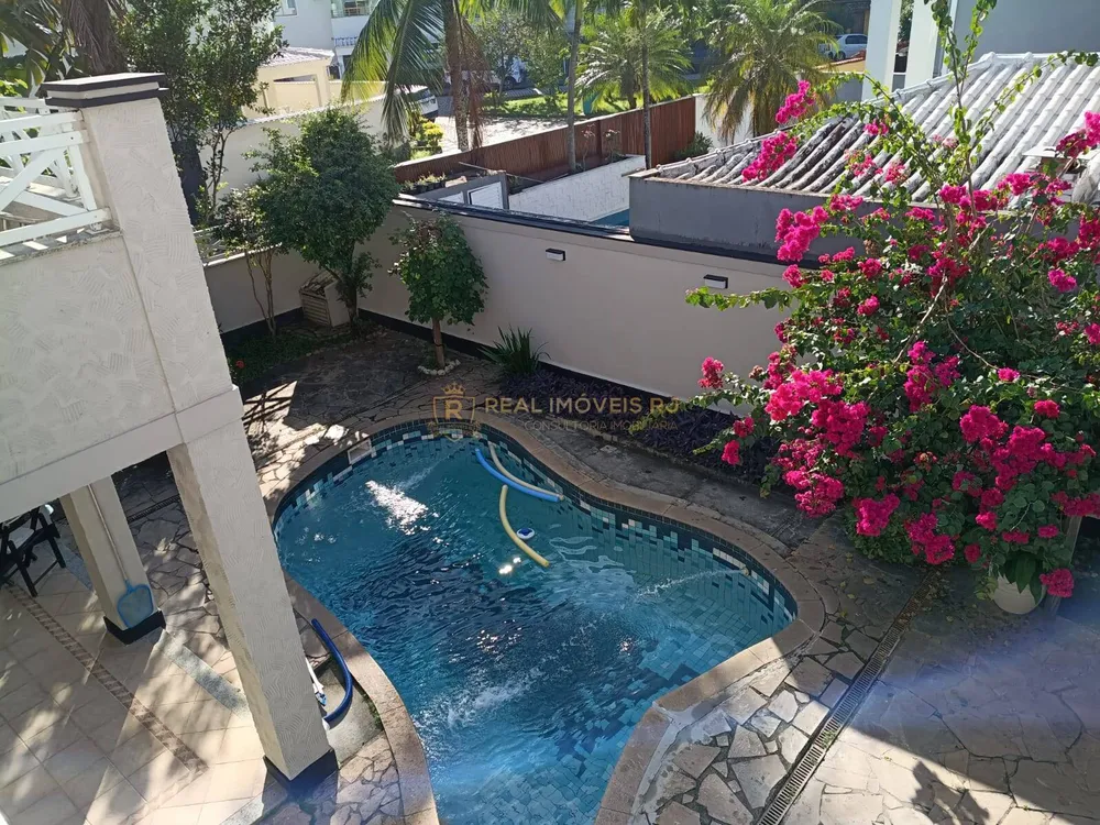 Casa, 4 quartos, 289 m² - Foto 1