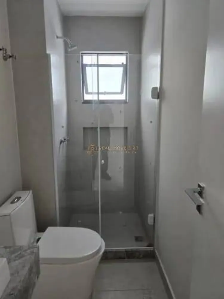 Casa, 4 quartos, 214 m² - Foto 2