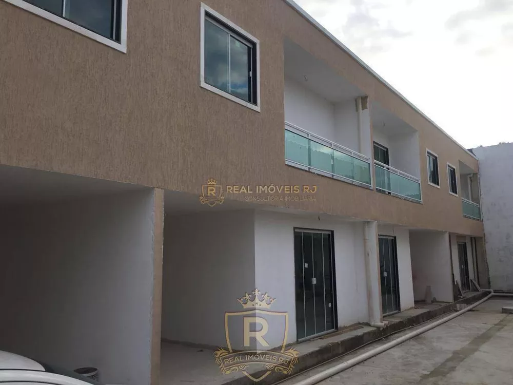 Casa à venda com 3 quartos, 100m² - Foto 1