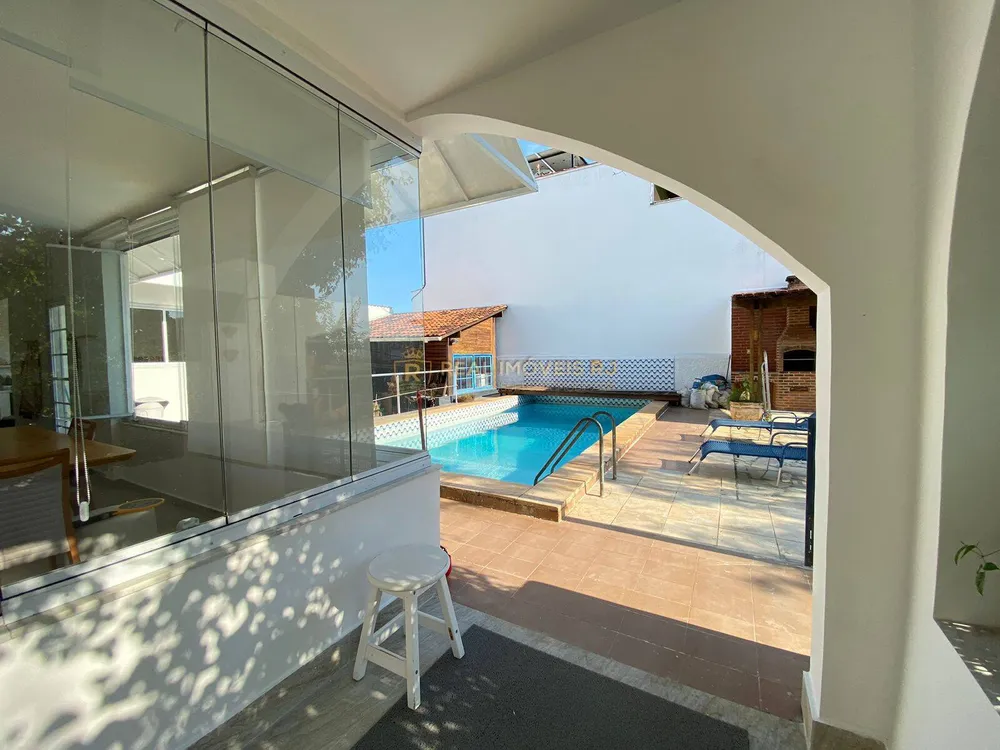 Casa, 4 quartos, 318 m² - Foto 3
