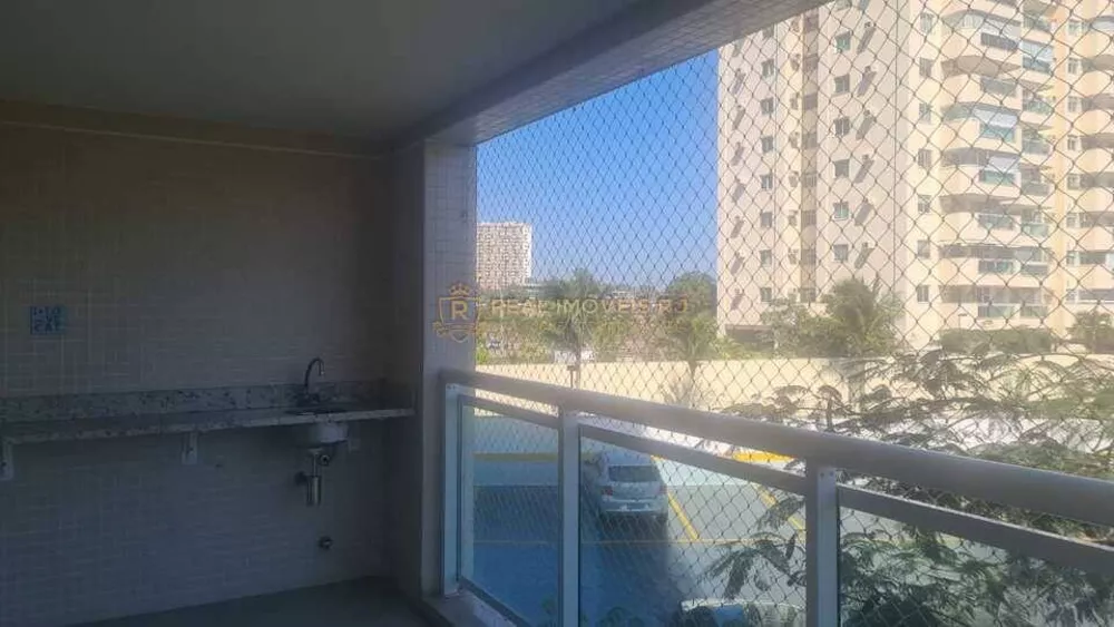 Apartamento à venda com 3 quartos, 80m² - Foto 2