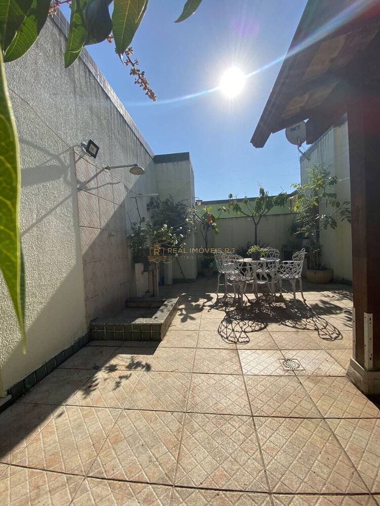 Cobertura, 3 quartos, 178 m² - Foto 1