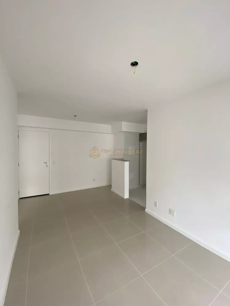 Apartamento à venda com 2 quartos, 60m² - Foto 6