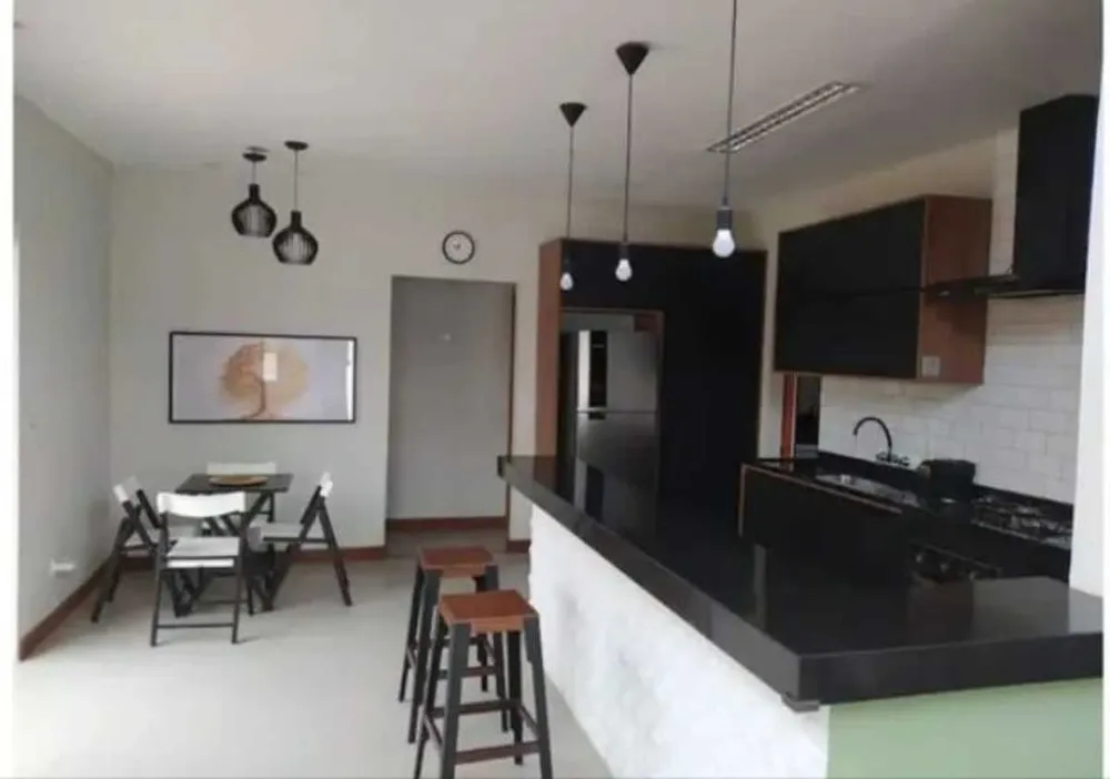 Casa, 3 quartos, 200 m² - Foto 10
