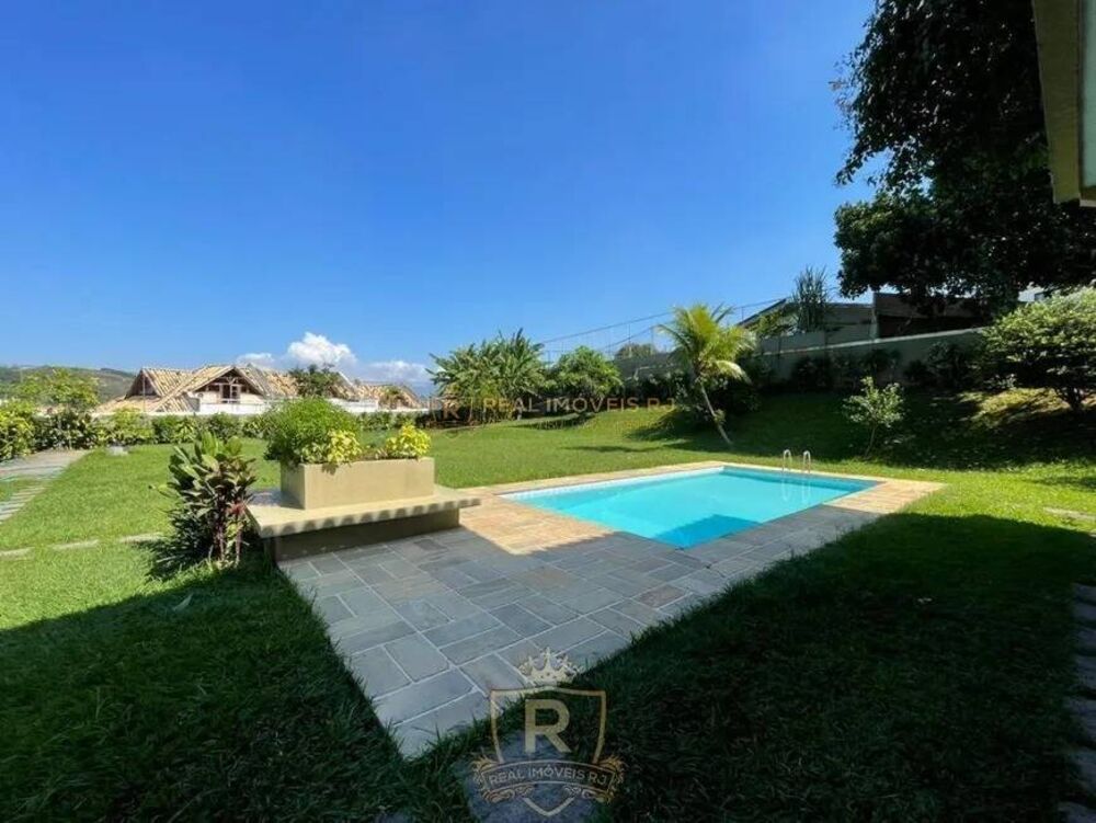 Casa, 5 quartos, 1407 m² - Foto 1