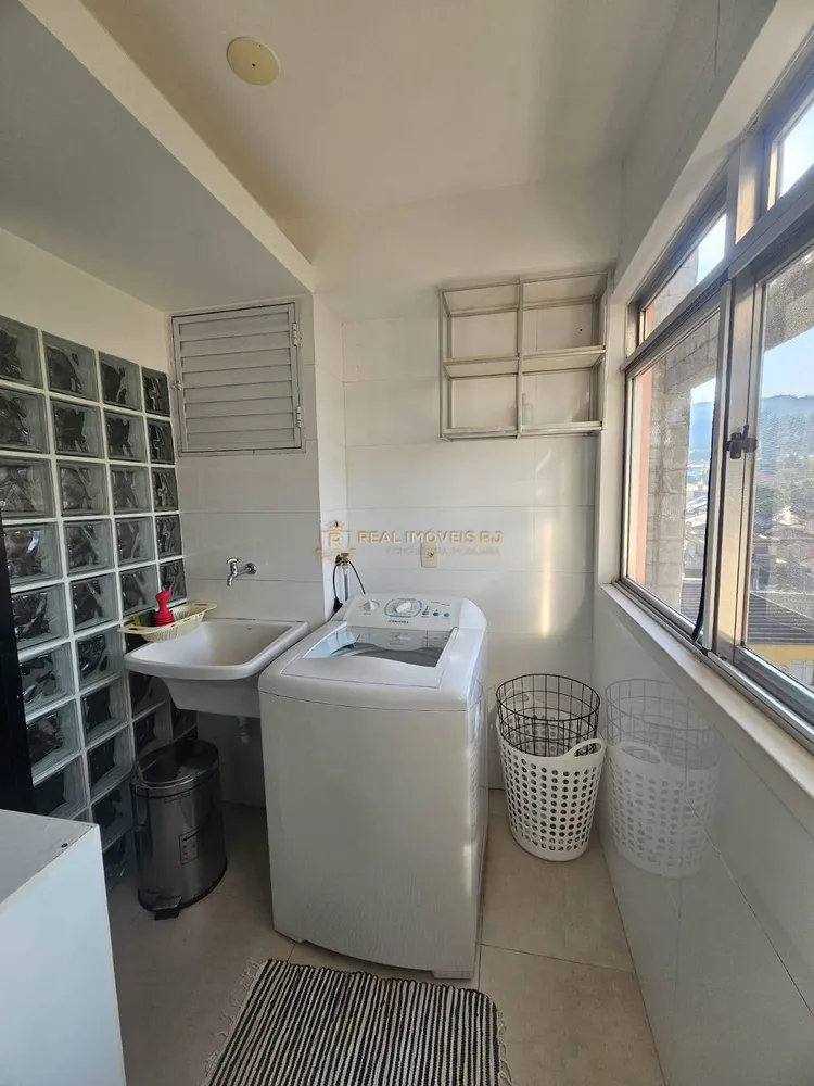 Apartamento, 3 quartos, 250 m² - Foto 2