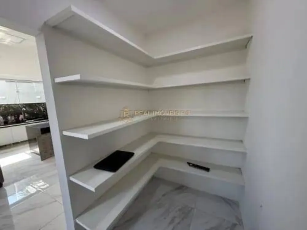 Casa, 3 quartos, 300 m² - Foto 15