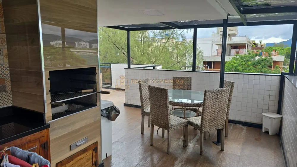 Cobertura, 3 quartos, 240 m² - Foto 2